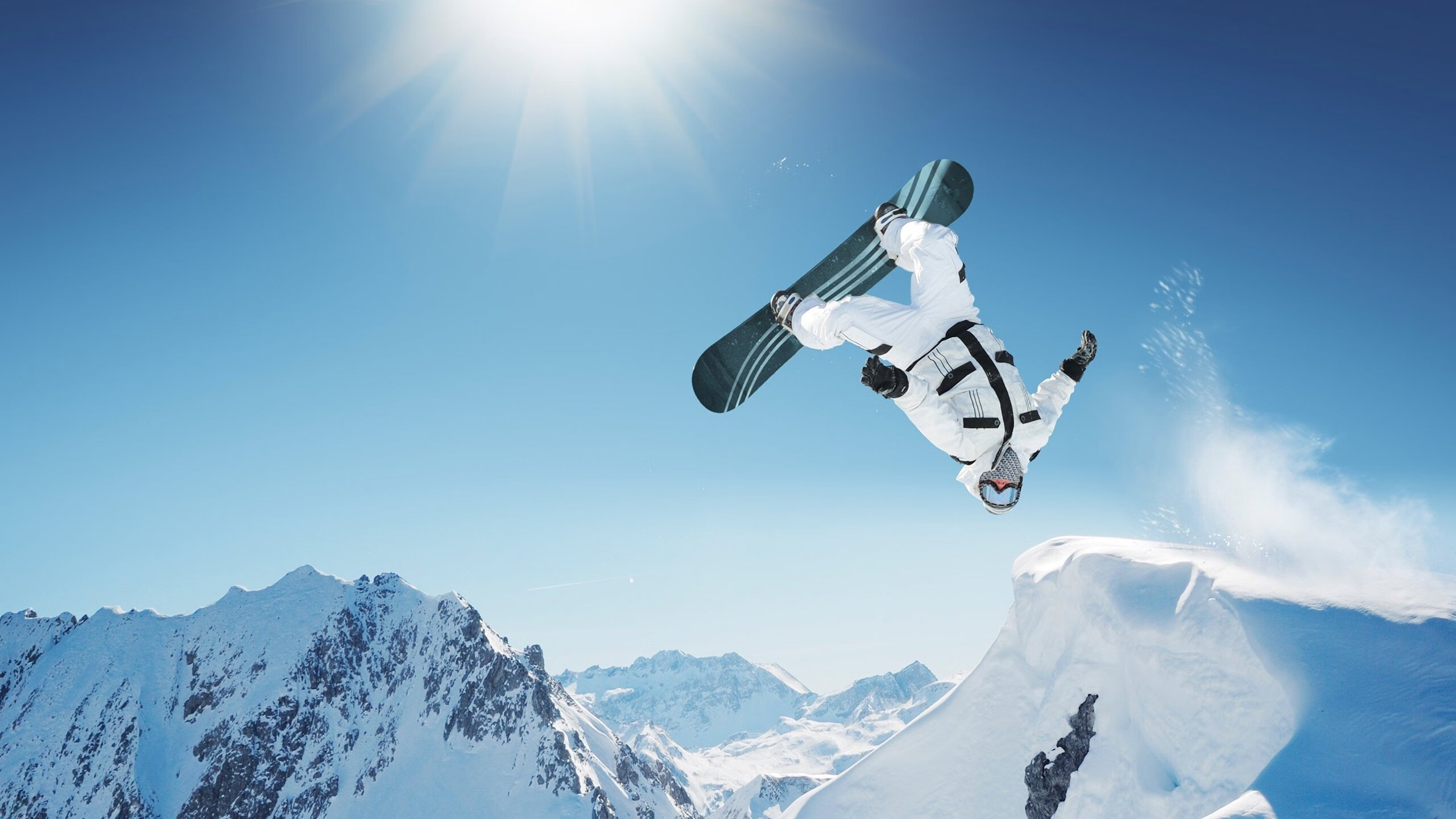 开云体育官网-智利粉碎几内亚，楚阿梅尼进攻端无人可挡，新一代中场巨兽的崛起